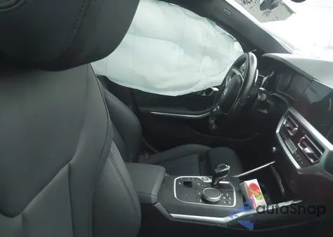 2021 BMW 330I z USA, uszkodzony, nr VIN 3MW5R1J06M8B94963